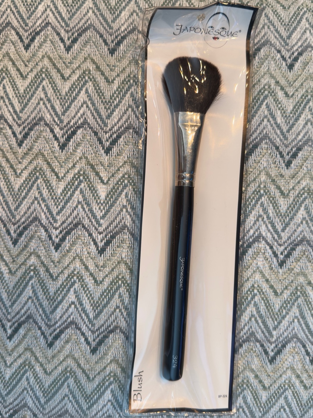 NEW Professional Japonesque Blush Brush #234